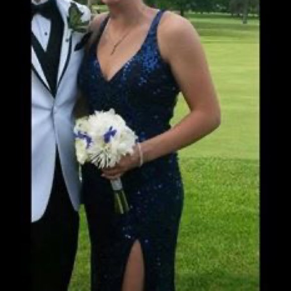 PROM DRESS - Picture 4 of 4